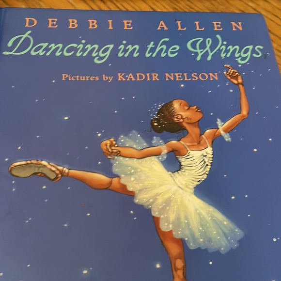 16 Children Books - Picture 4 of 16